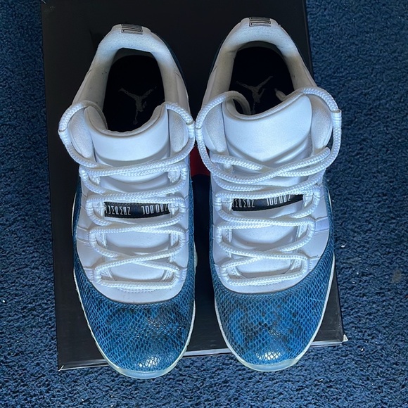 Mens Air Jordan 11 Retro Low 'Navy Snakeskin (size 11) - Picture 2 of 6